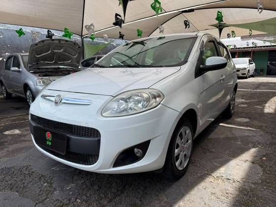FIAT PALIO 1.4 MPI ATTRACTIVE 8V FLEX 4P MANUAL FIAT PALIO 1.4 MPI ATTRACTIVE 8V FLEX 4P MANUAL